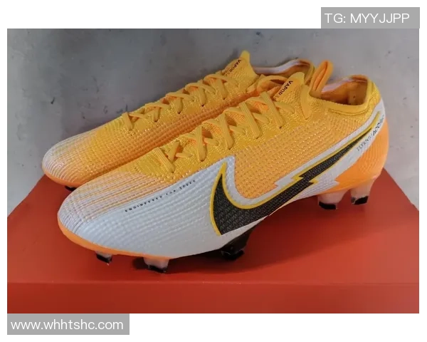 球星们的脚下神器：揭秘顶级足球鞋背后的选择与技术