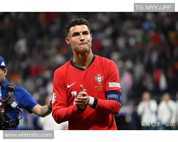 女生们挑战足球球星猜谜大赛看看谁能准确识别这些传奇球员